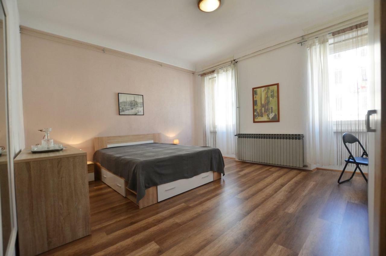 Yulia Apartments Rovinj Exterior photo
