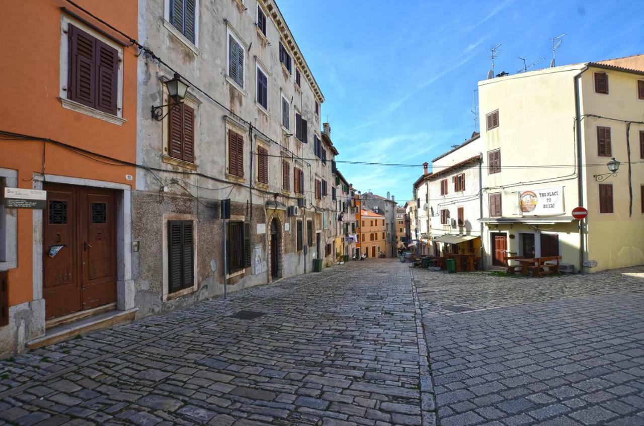 Yulia Apartments Rovinj Exterior photo